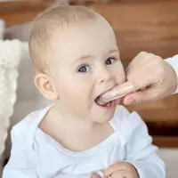 Silicon baby finger toothbrush with cover. কভার সহ সিলিকন বেবি ফিঙ্গার টুথব্রাশ — 5